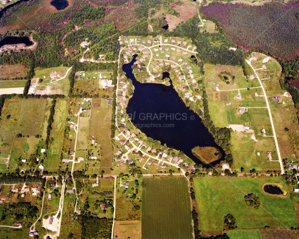 Lake Ona in Oakland County, Michigan