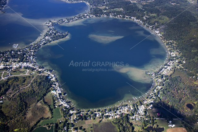 Round Lake in Lenawee County, Michigan